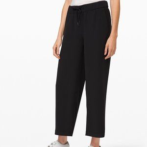 🛍️🚨Lululemon On The Fly Wide-Leg 7/8 Pant🚨🛍️